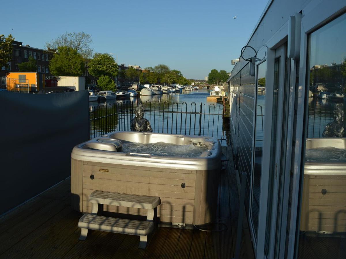 Hotel Beautiful Houseboat With Terrace Jacuzzi La Haya Exterior foto